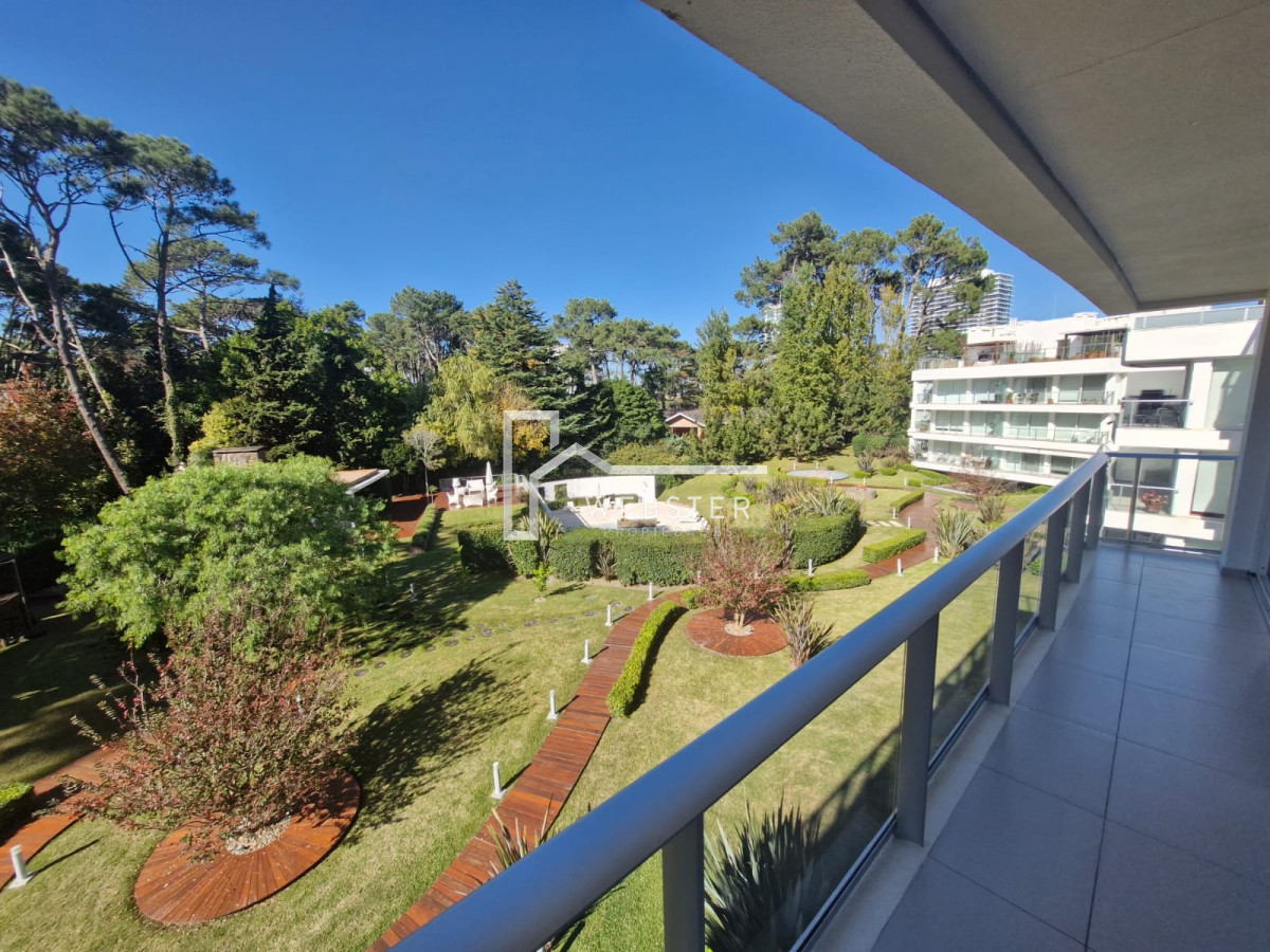 Apartamento ID.2258 - Venta Apartamento en Punta del Este Parc Du Soleil Penthouse Duplex en Mansa