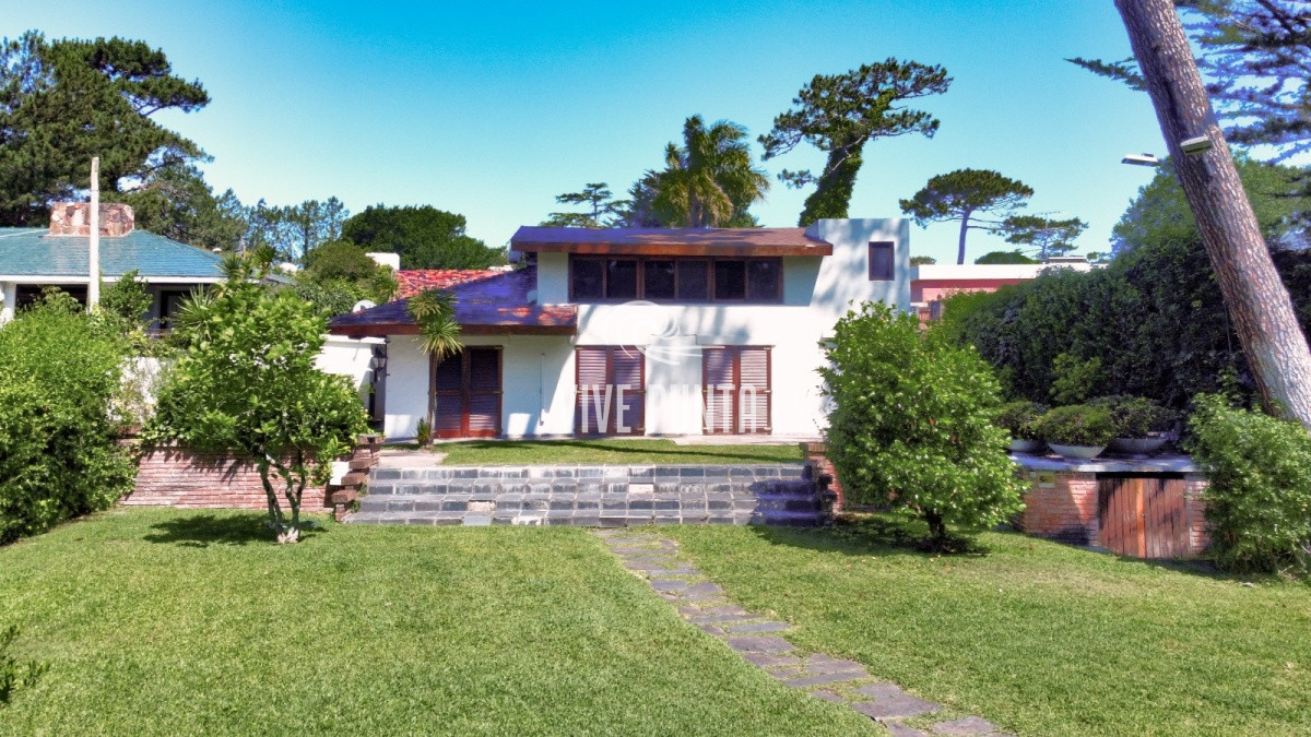 Casa ID.691 - Venta casa playa  Mansa 