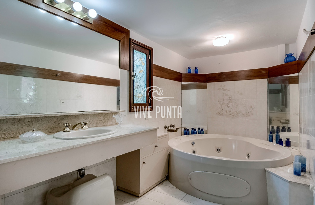 Casa ID.691 - Venta casa playa  Mansa 