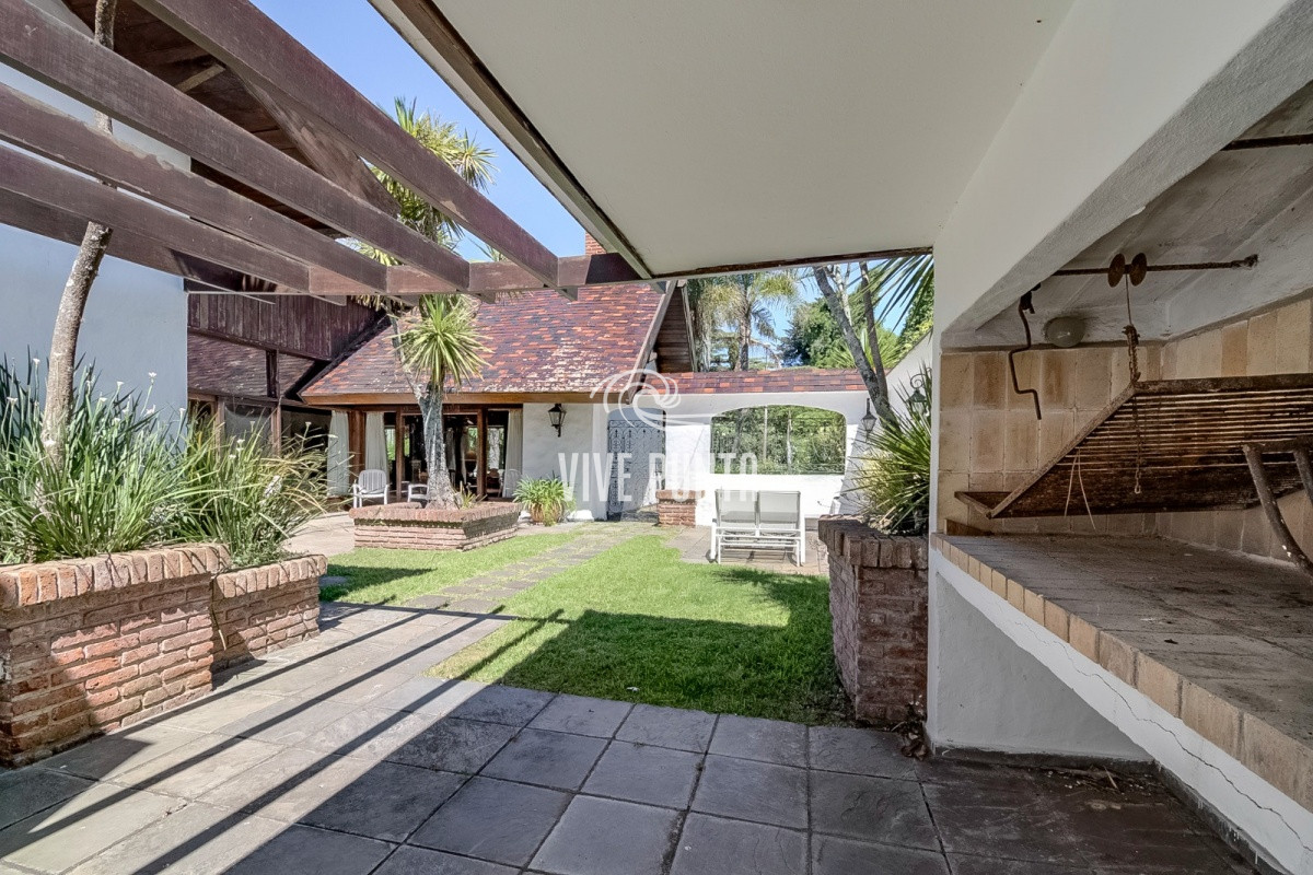 Casa ID.691 - Venta casa playa  Mansa 