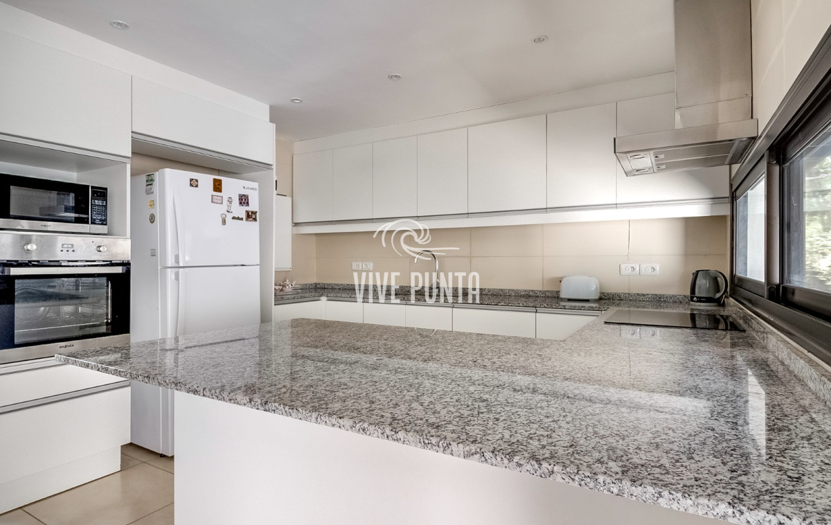 Casa ID.691 - Venta casa playa  Mansa 