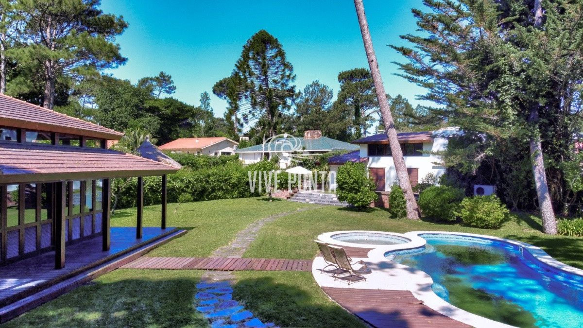 Casa ID.691 - Venta casa playa  Mansa 
