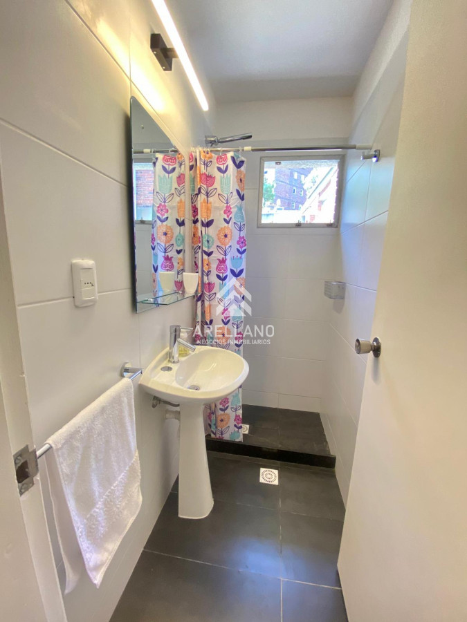 Apartamento ID.4568 - Venta Apartamento Reciclado en Punta del Este Edificio Midas en Complejo Arcobaleno