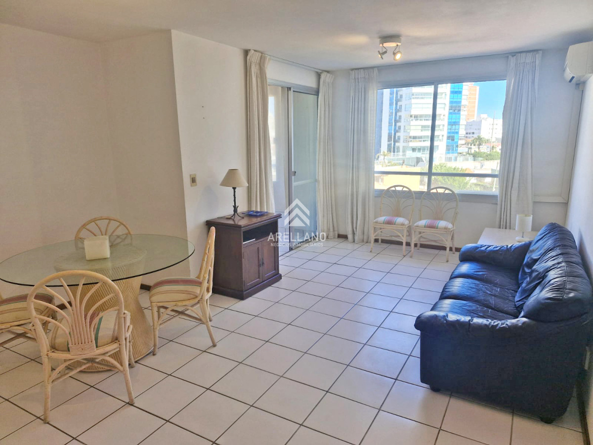 Apartamento ID.5308 - Venta Apartamento 2 dormitorios 