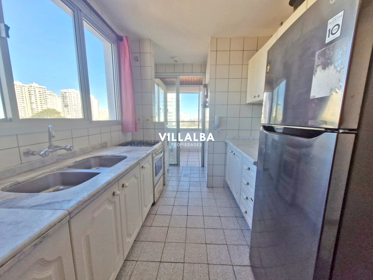 Apartamento ID.3708 - Venta Apartamento en Punta del Este Cap Ferrat a 1 Cuadra de Playa Mansa