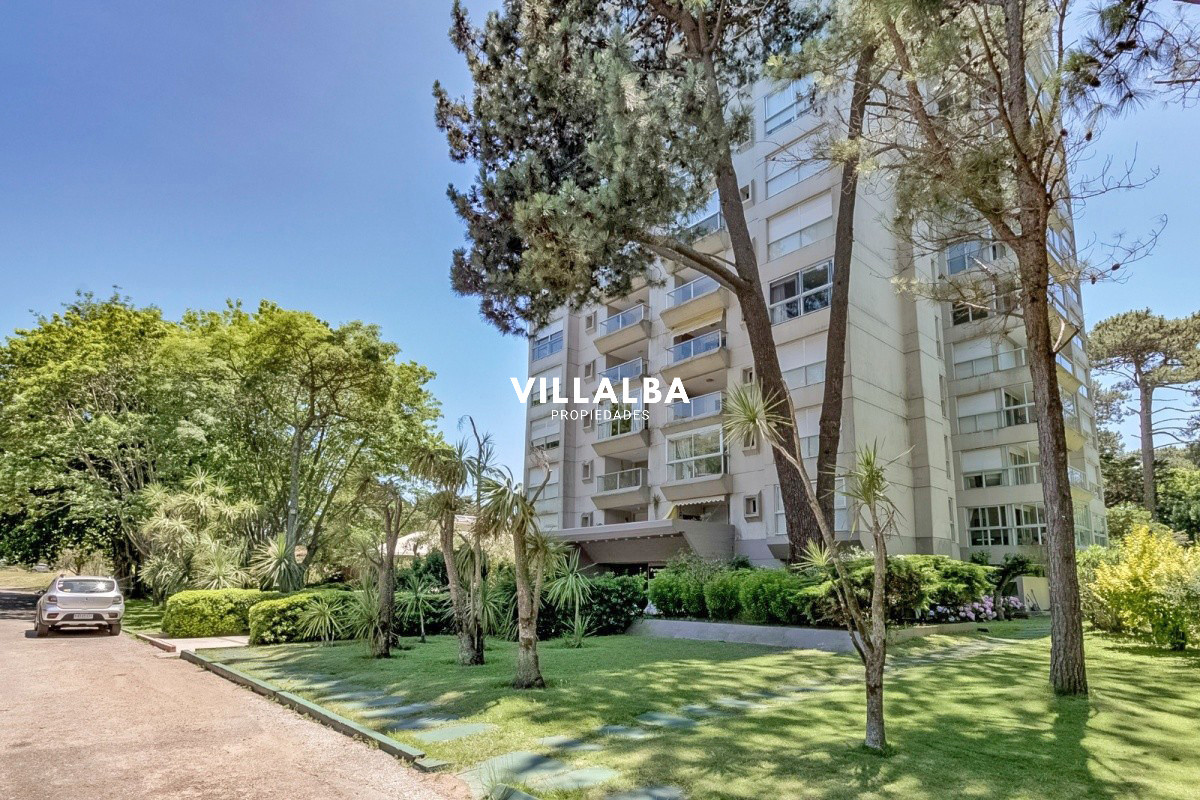 Apartamento ID.3709 - Venta Apartamento en Punta del Este Parquemar Bosque Zona Roosevelt