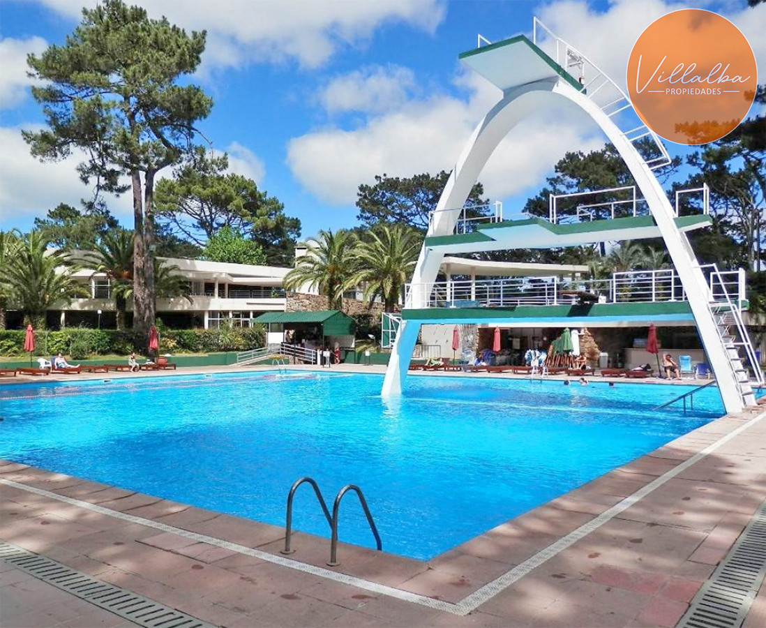 Apartamento ID.3402 - Venta Apartamento en Punta del Este Complejo Arcobaleno