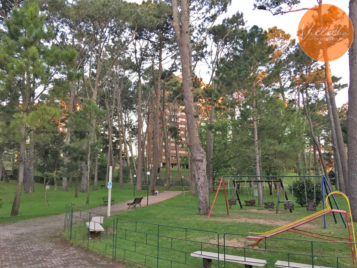 Apartamento ID.3402 - Venta Apartamento en Punta del Este Complejo Arcobaleno