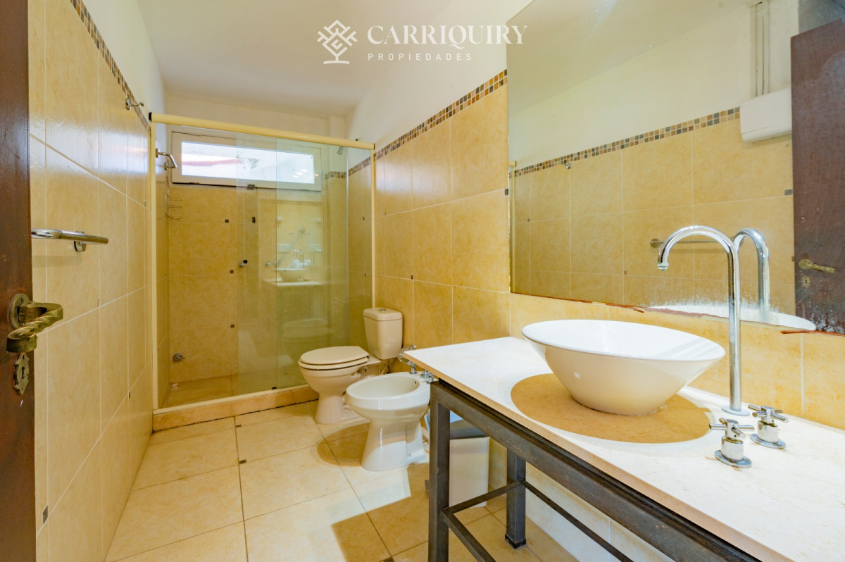 Chacra ID.9485/Venta-y-Alquiler-de-excelente-chacra-hotel-en-MANANTIALES - Venta chacra en Ruta 9 con espectacular vista a Laguna del Sauce.