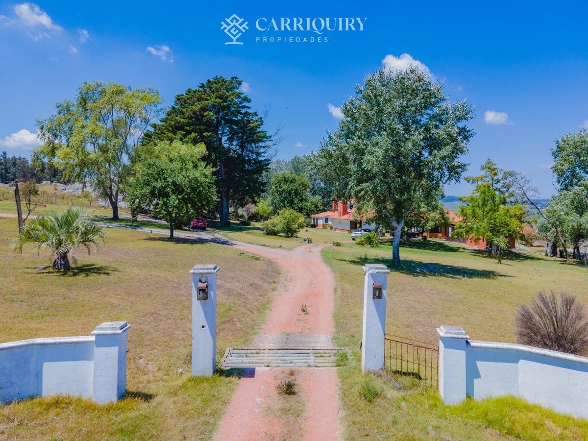 Chacra ID.9485/Venta-y-Alquiler-de-excelente-chacra-hotel-en-MANANTIALES - Venta chacra en Ruta 9 con espectacular vista a Laguna del Sauce.