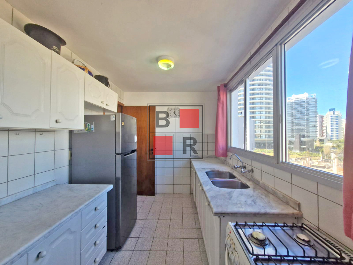 Apartamento ID.1355 - Venta Apartamento en Punta del Este Cap Ferrat a 1 Cuadra de Playa Mansa