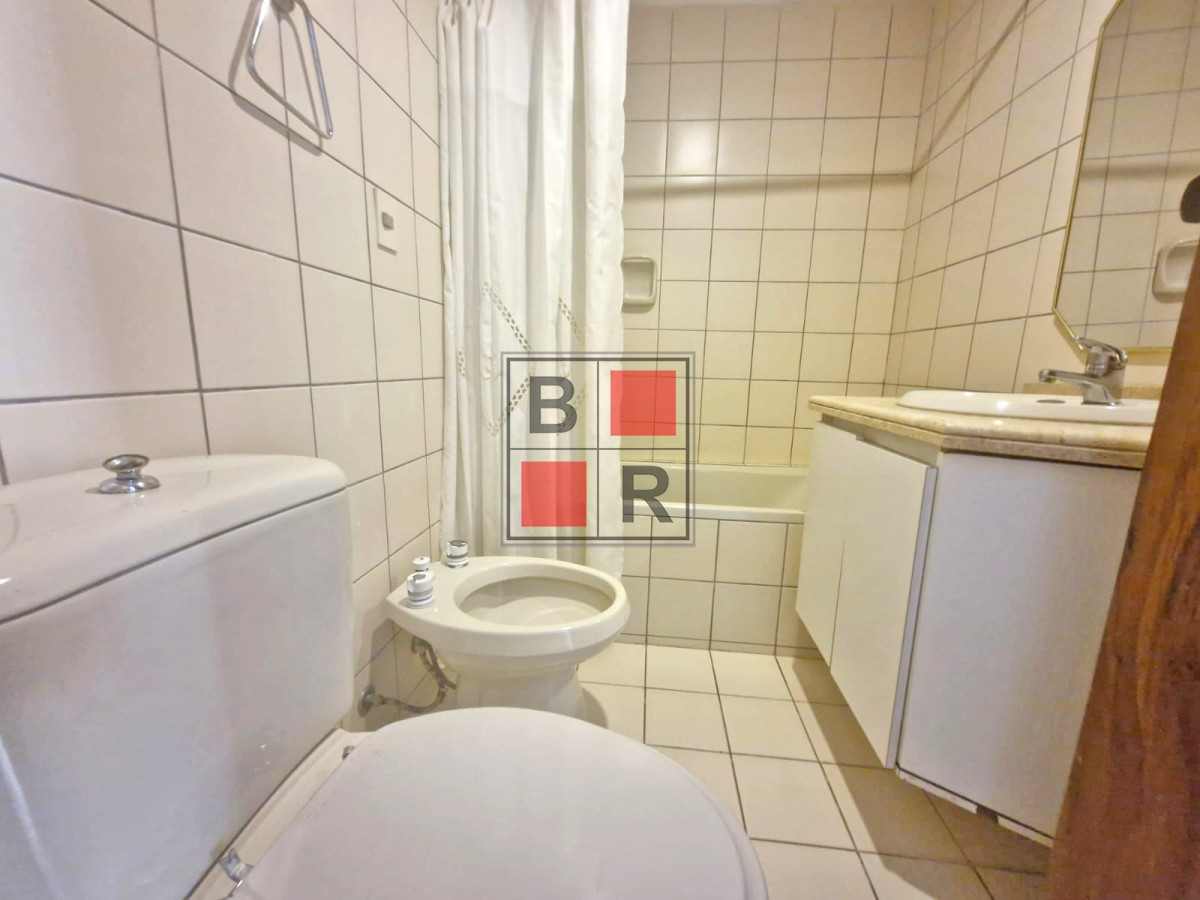Apartamento ID.1355 - Venta Apartamento en Punta del Este Cap Ferrat a 1 Cuadra de Playa Mansa