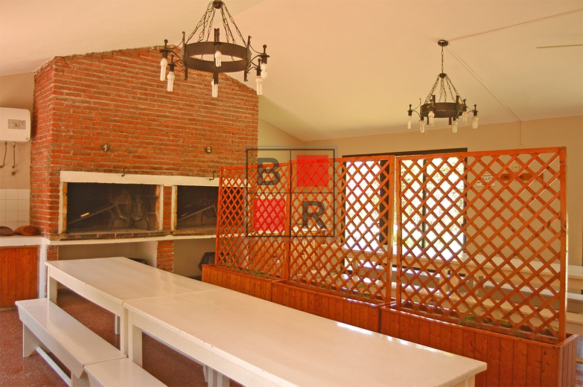 Apartamento ID.1063 - Venta Apartamento en Punta del Este Complejo Arcobaleno