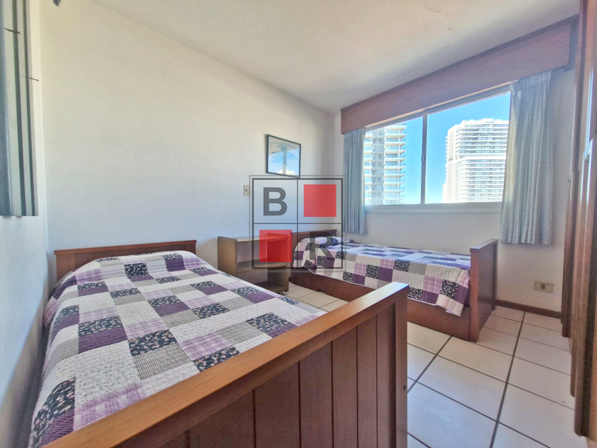 Apartamento ID.1355 - Venta Apartamento en Punta del Este Cap Ferrat a 1 Cuadra de Playa Mansa