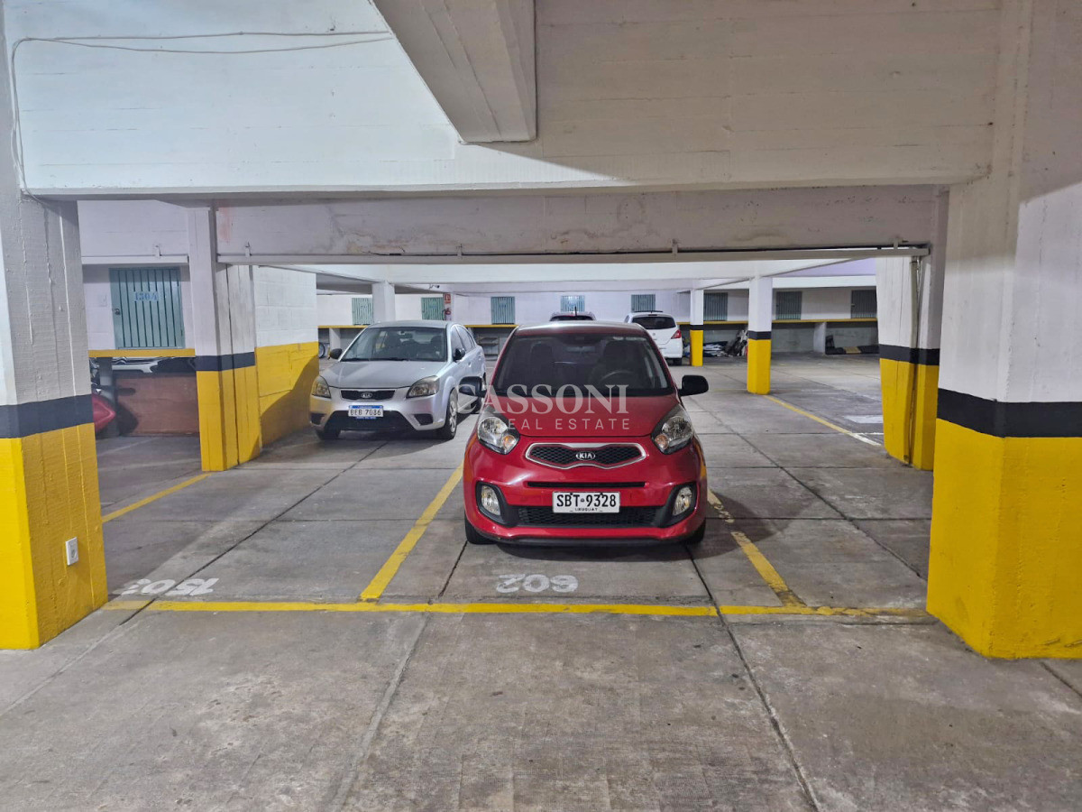 Apartamento ID.5055 - Venta Apartamento en Punta del Este Torre Verona Península