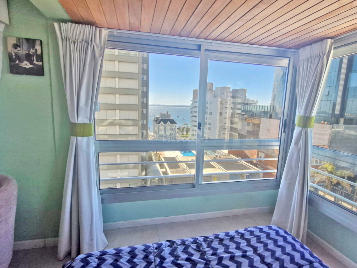 Apartamento ID.5055 - Venta Apartamento en Punta del Este Torre Verona Península