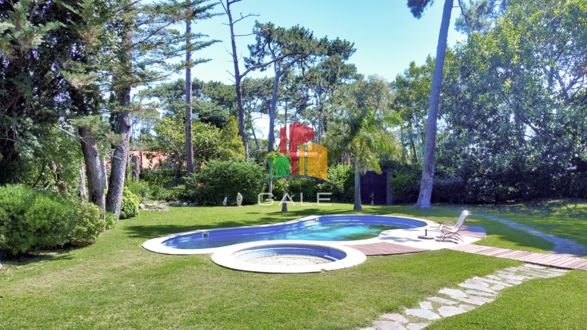 Casa ID.3746 - Venta casa playa  Mansa 