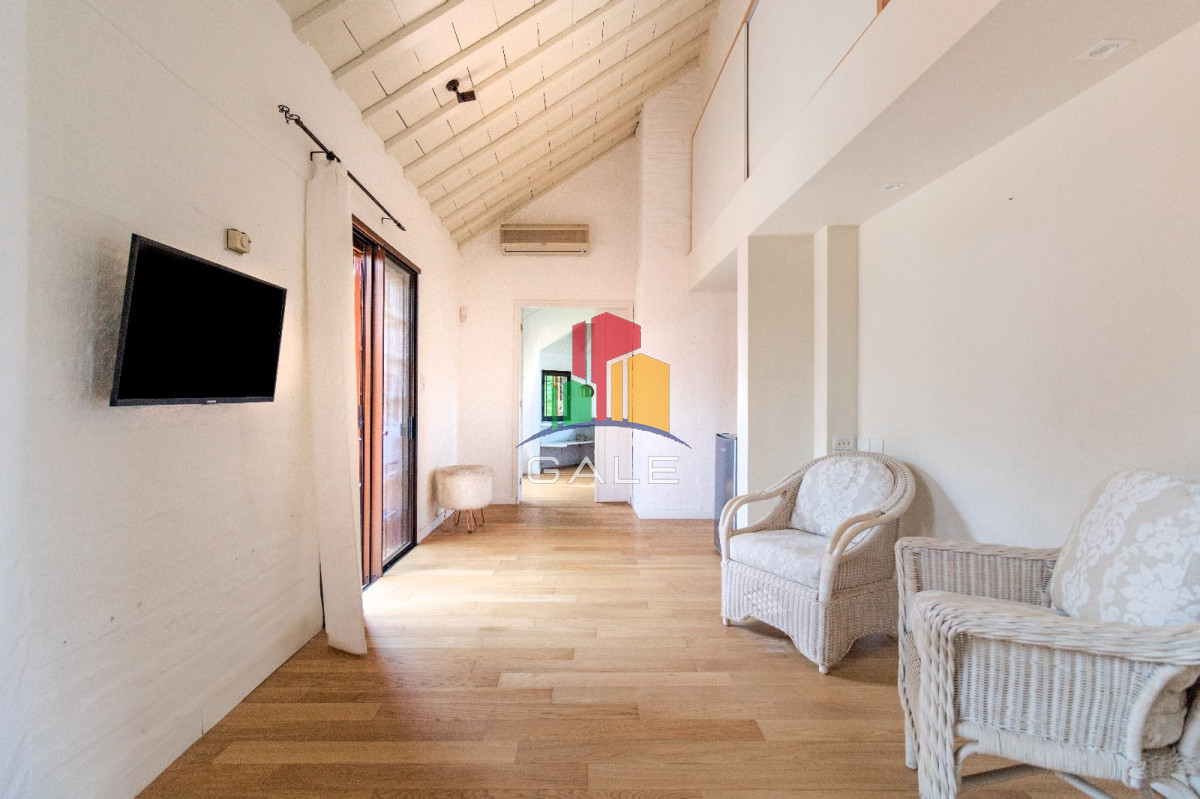 Casa ID.2216 - Venta Casa en Punta del Este Mansa