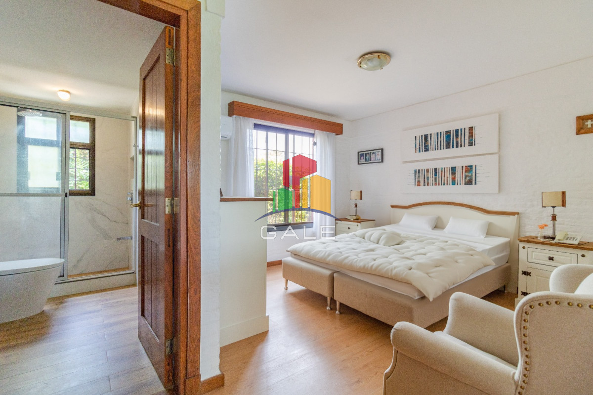 Casa ID.2216 - Venta Casa en Punta del Este Mansa