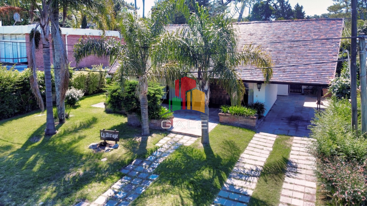Casa ID.3746 - Venta casa playa  Mansa 