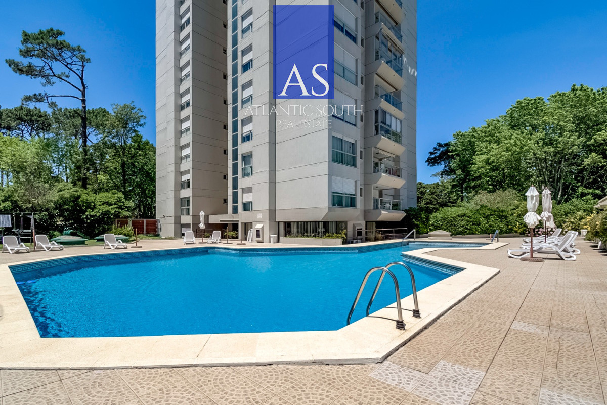 Apartamento ID.4935 - Apartamento Totalmente Reciclado en Parquemar Bosque 2 Dormitorios