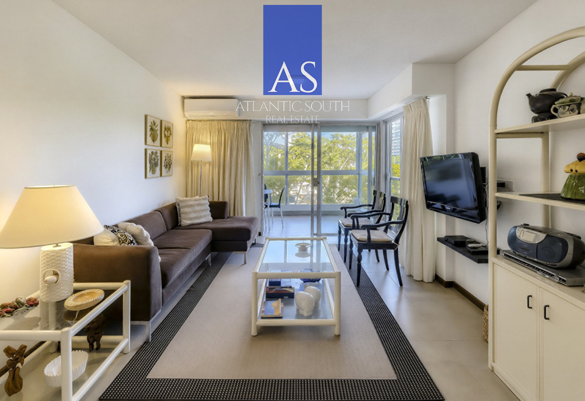 Apartamento ID.4935 - Apartamento Totalmente Reciclado en Parquemar Bosque 2 Dormitorios