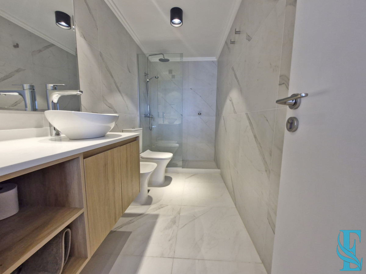 Apartamento ID.807 - Venta Apartamento en Punta del Este Sea Garden Zona Roosevelt