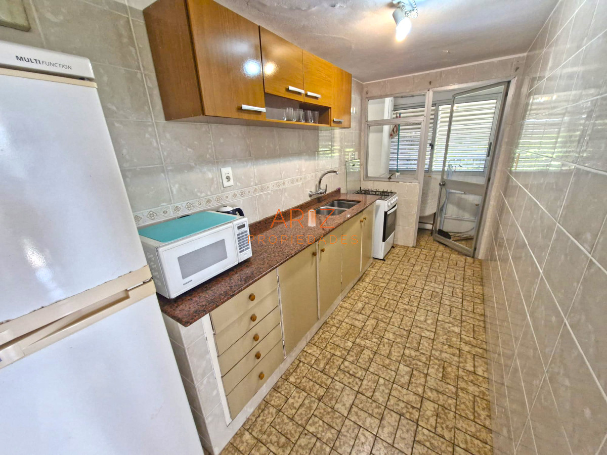 Apartamento ID.2243 - Venta Apartamento planta baja con jardín uso exclusivo 2 dormitorios 2 baños brava Punta del Este