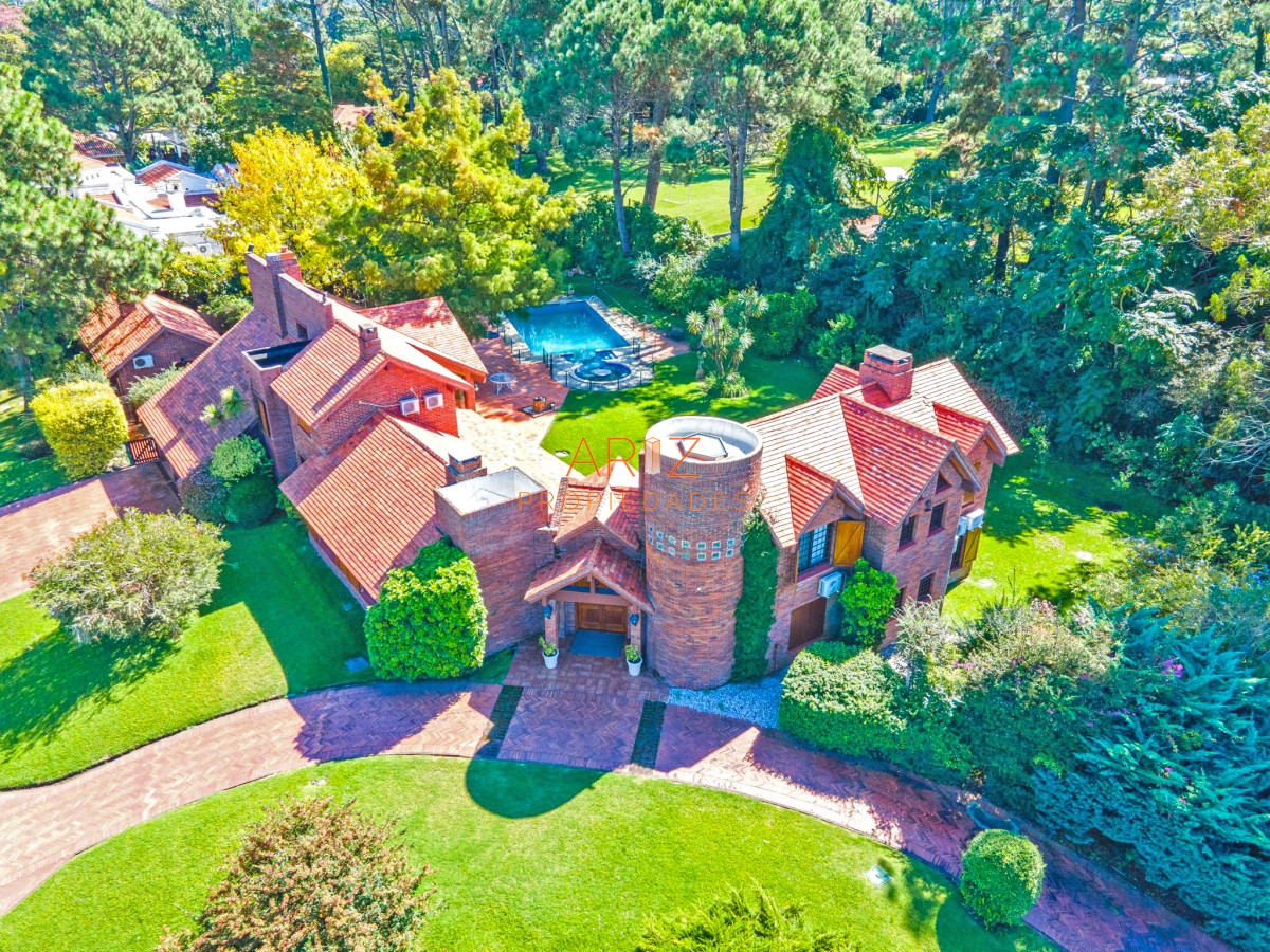 Casa ID.2184 - Venta Casa en Punta del Este Mansa