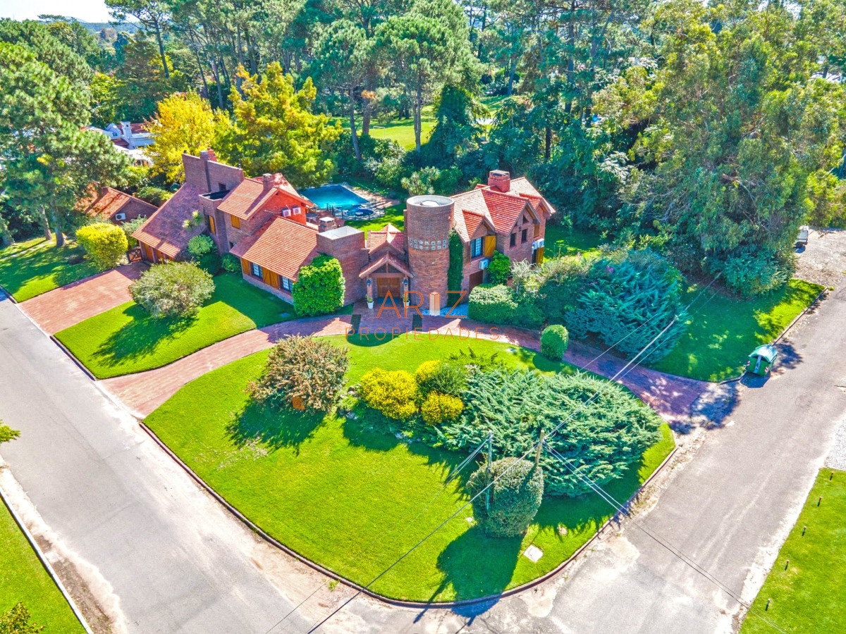 Casa ID.2184 - Venta Casa en Punta del Este Mansa