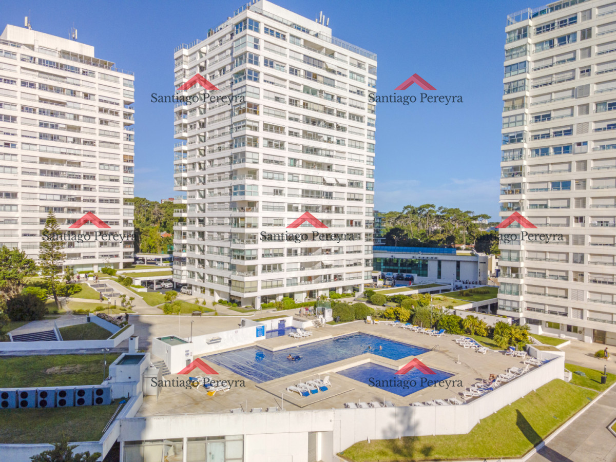 Apartamento ID.17098 - Apartamento en Punta del Este Mansa Torre Jefferson en Complejo Lincoln Center 1ra Línea de Mansa Excelentes Amenities