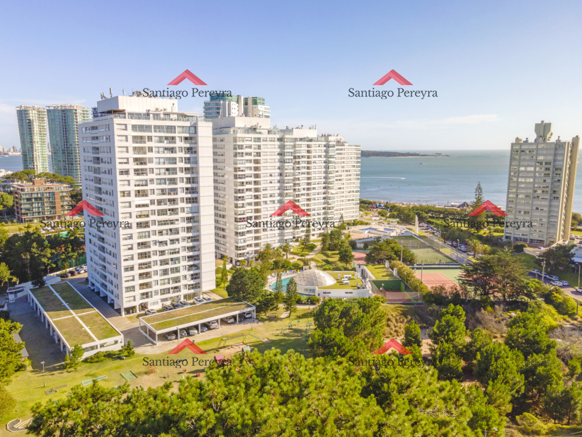 Apartamento ID.17098 - Apartamento en Punta del Este Mansa Torre Jefferson en Complejo Lincoln Center 1ra Línea de Mansa Excelentes Amenities
