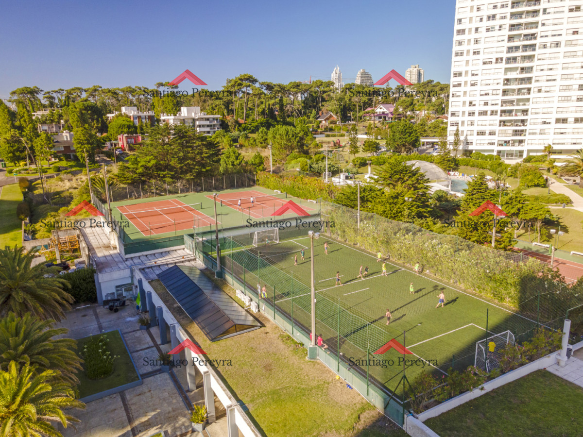 Apartamento ID.17098 - Apartamento en Punta del Este Mansa Torre Jefferson en Complejo Lincoln Center 1ra Línea de Mansa Excelentes Amenities