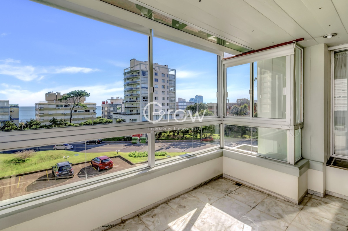 Apartamento ID.2200 - Venta Apartamento en Punta del Este Torre Fragata en Mansa