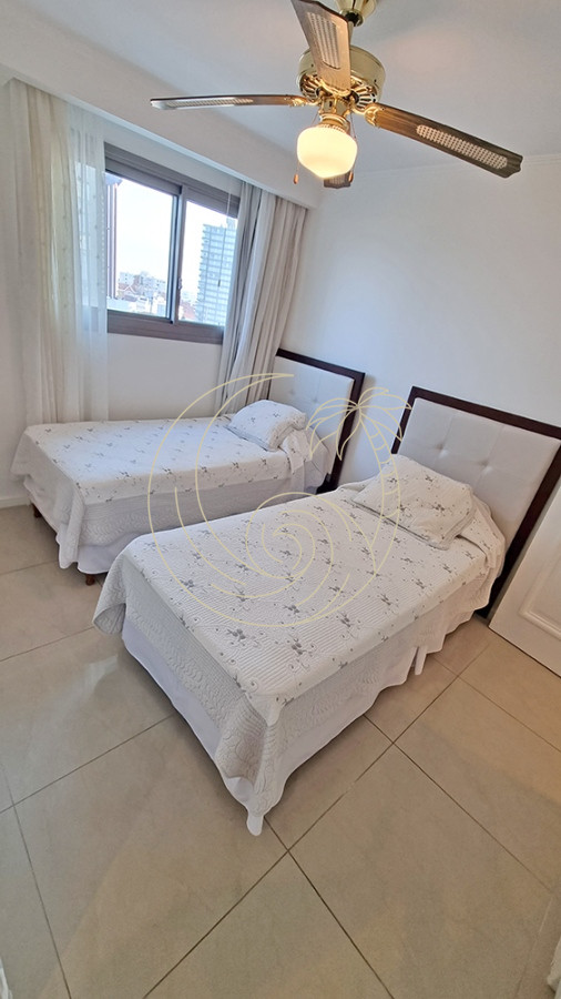 Apartamento ID.21092562 - Venta Apartamento en Punta del Este Imperiale 1ra Línea Playa Brava