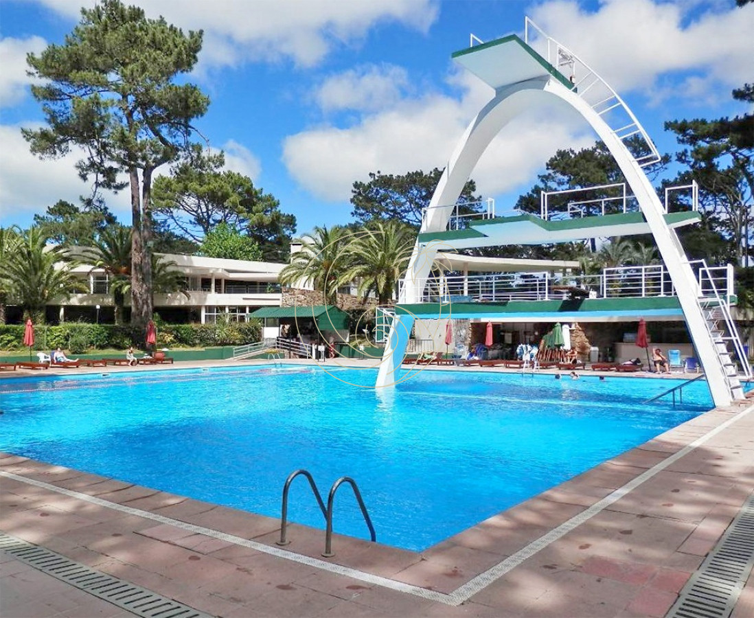 Apartamento ID.21092564 - Venta Apartamento en Punta del Este Complejo Arcobaleno