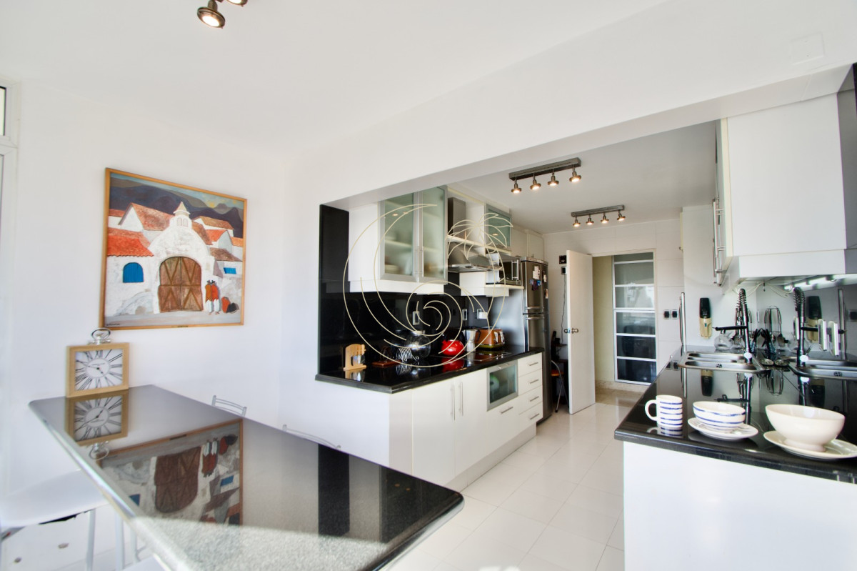 Apartamento ID.21092555 - Apartamento en venta con espectacular vista al Mar!