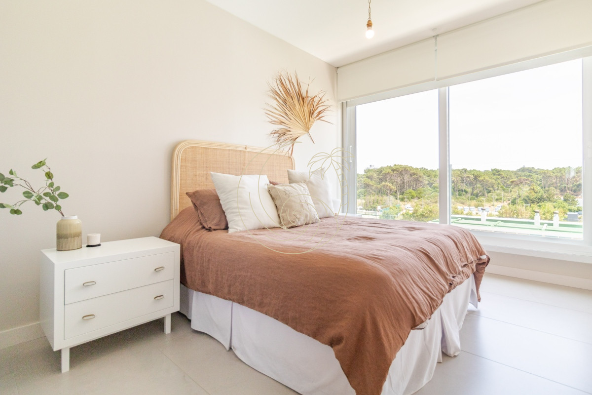 Apartamento ID.21092565 - Venta Apartamento en Punta del Este Le Parc III 1ra Línea Playa Brava