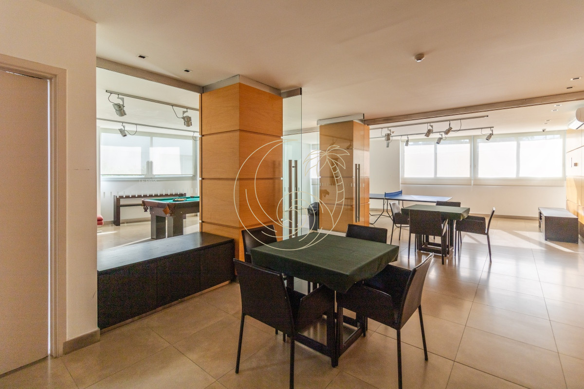 Apartamento ID.21092567 - Venta Apartamento en Punta del Este Le Parc II 1ra Línea Playa Brava