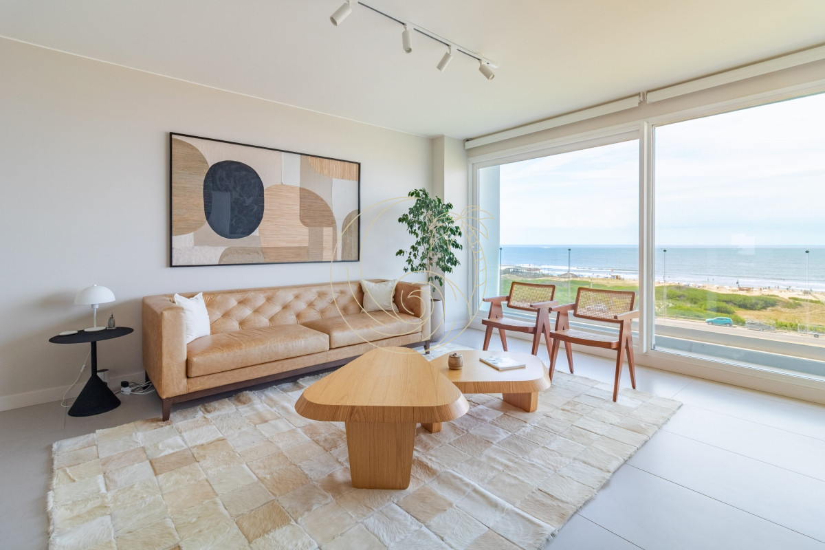 Apartamento ID.21092565 - Venta Apartamento en Punta del Este Le Parc III 1ra Línea Playa Brava