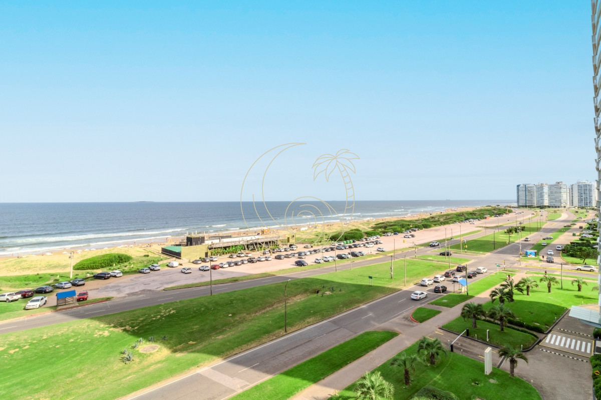 Apartamento ID.21092567 - Venta Apartamento en Punta del Este Le Parc II 1ra Línea Playa Brava