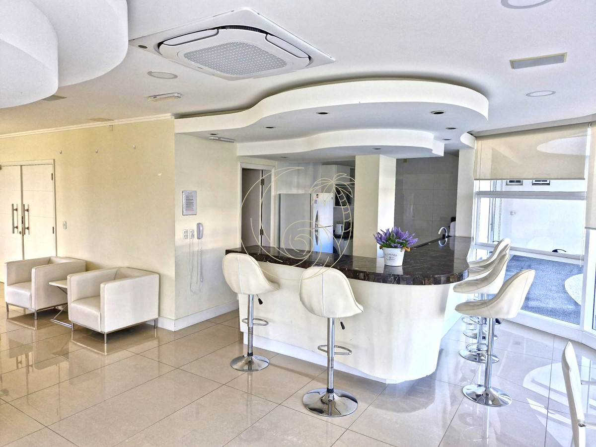 Apartamento ID.21092568 - Venta Apartamento en Punta del Este Casino Tower Mansa