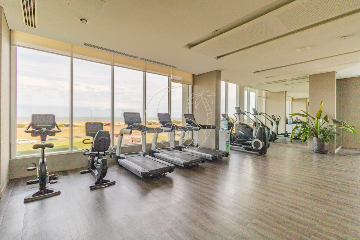 Apartamento ID.21092565 - Venta Apartamento en Punta del Este Le Parc III 1ra Línea Playa Brava