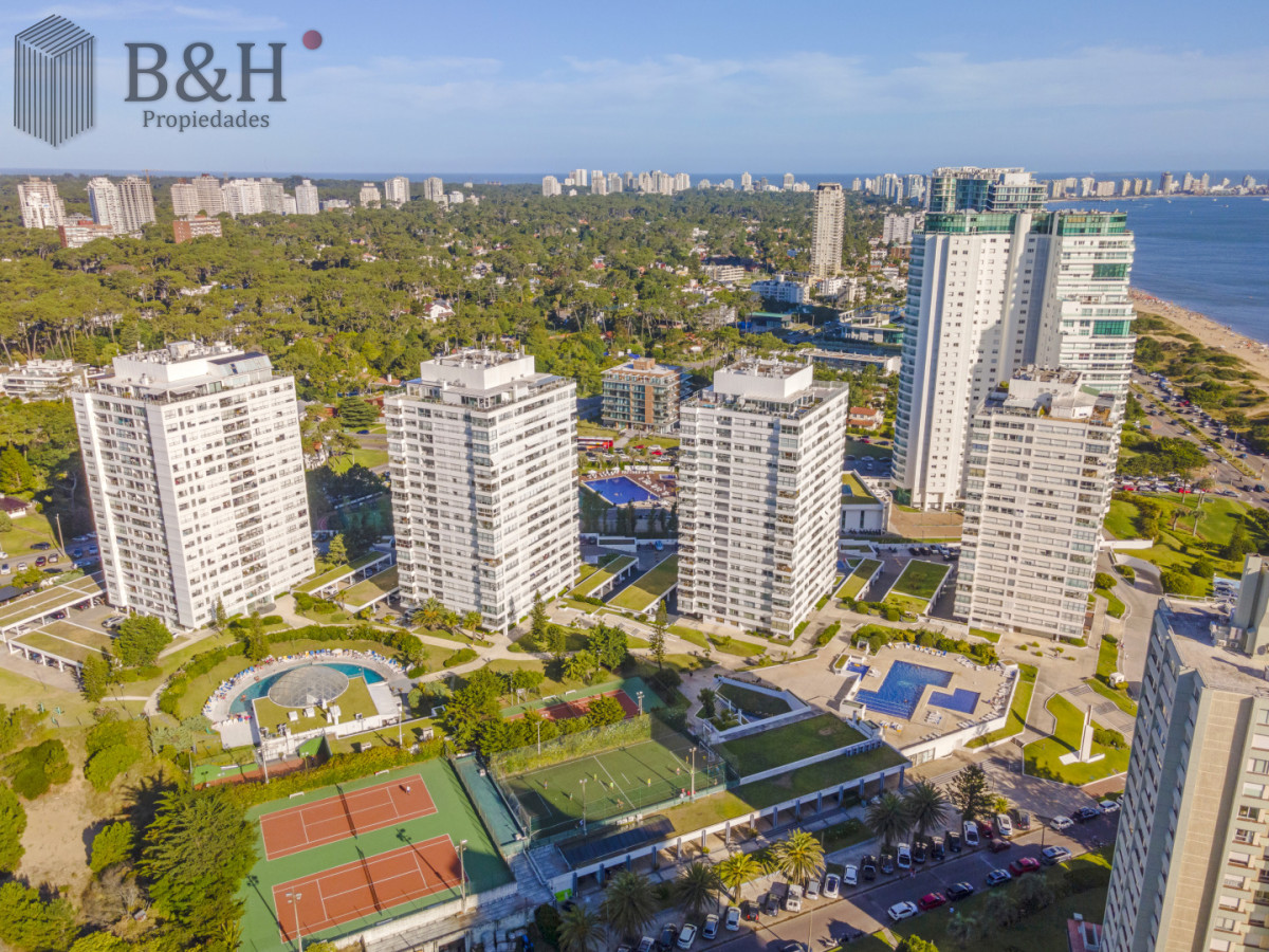 Apartamento ID.7106 - Apartamento en Punta del Este Mansa Torre Jefferson en Complejo Lincoln Center 1ra Línea de Mansa Excelentes Amenities