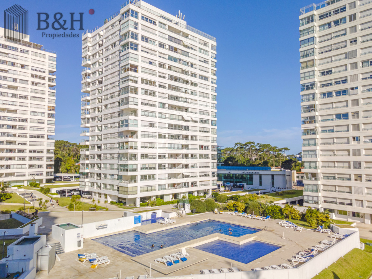 Apartamento ID.7106 - Apartamento en Punta del Este Mansa Torre Jefferson en Complejo Lincoln Center 1ra Línea de Mansa Excelentes Amenities