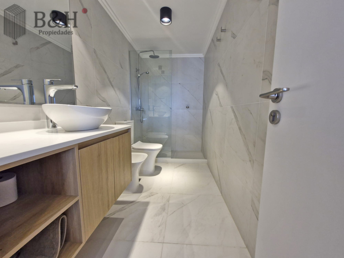 Apartamento ID.7357 - Venta Apartamento en Punta del Este Sea Garden Zona Roosevelt