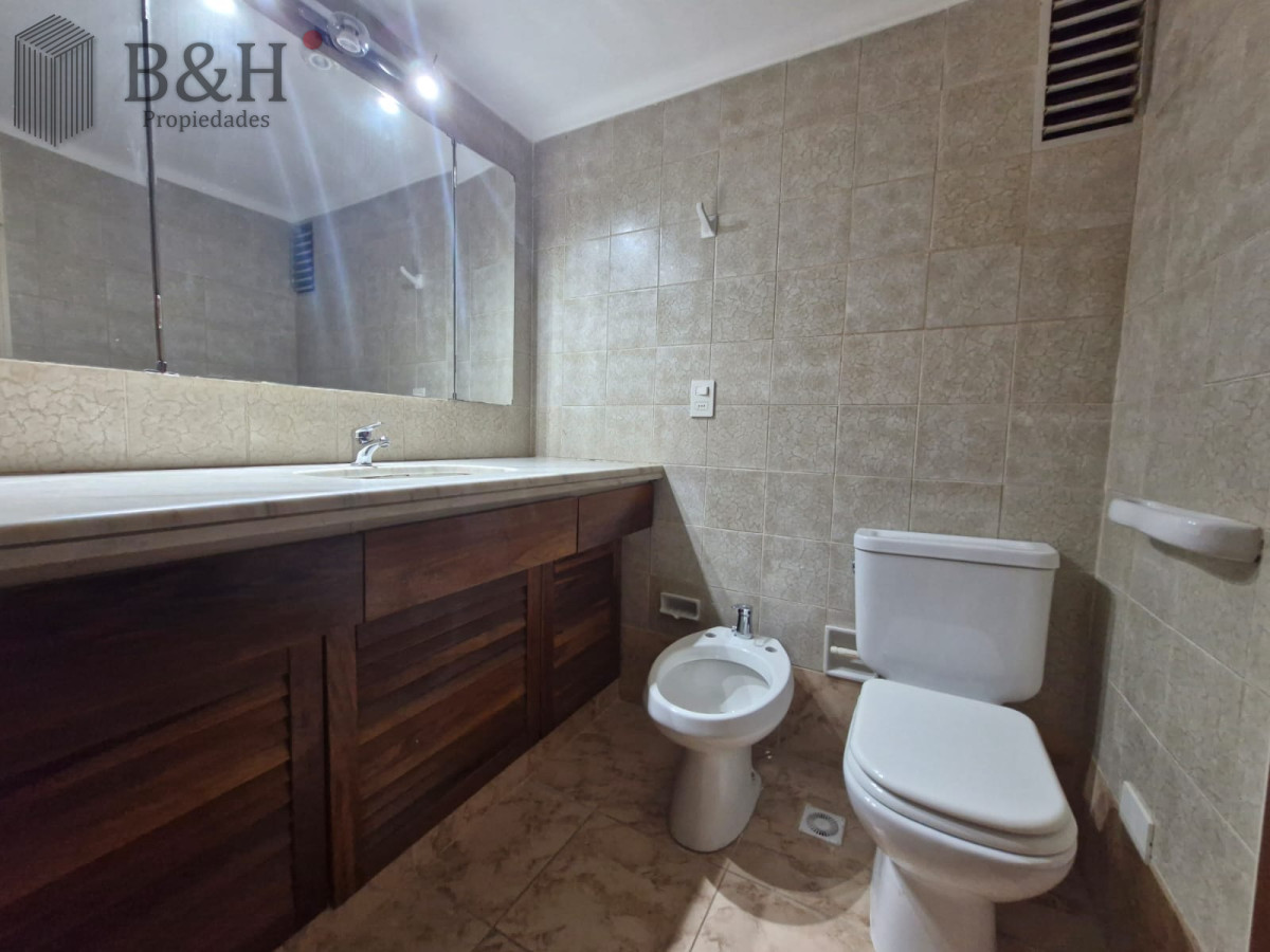 Apartamento ID.6429 - Venta Apartamento en Punta del Este Parquemar Bosque Semipiso en Zona Roosevelt