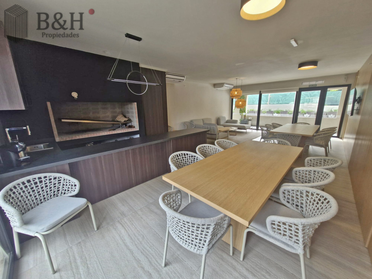 Apartamento ID.7357 - Venta Apartamento en Punta del Este Sea Garden Zona Roosevelt