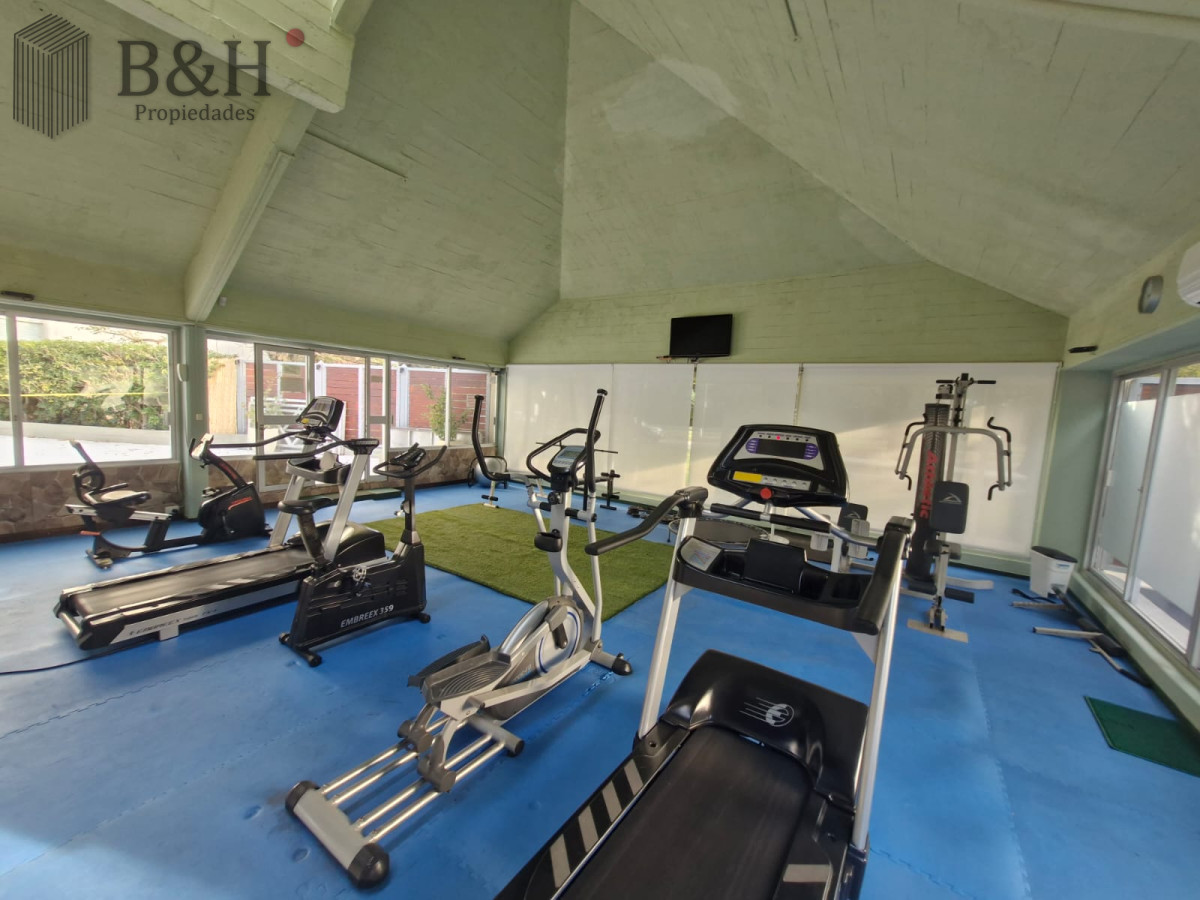 Apartamento ID.6429 - Venta Apartamento en Punta del Este Parquemar Bosque Semipiso en Zona Roosevelt