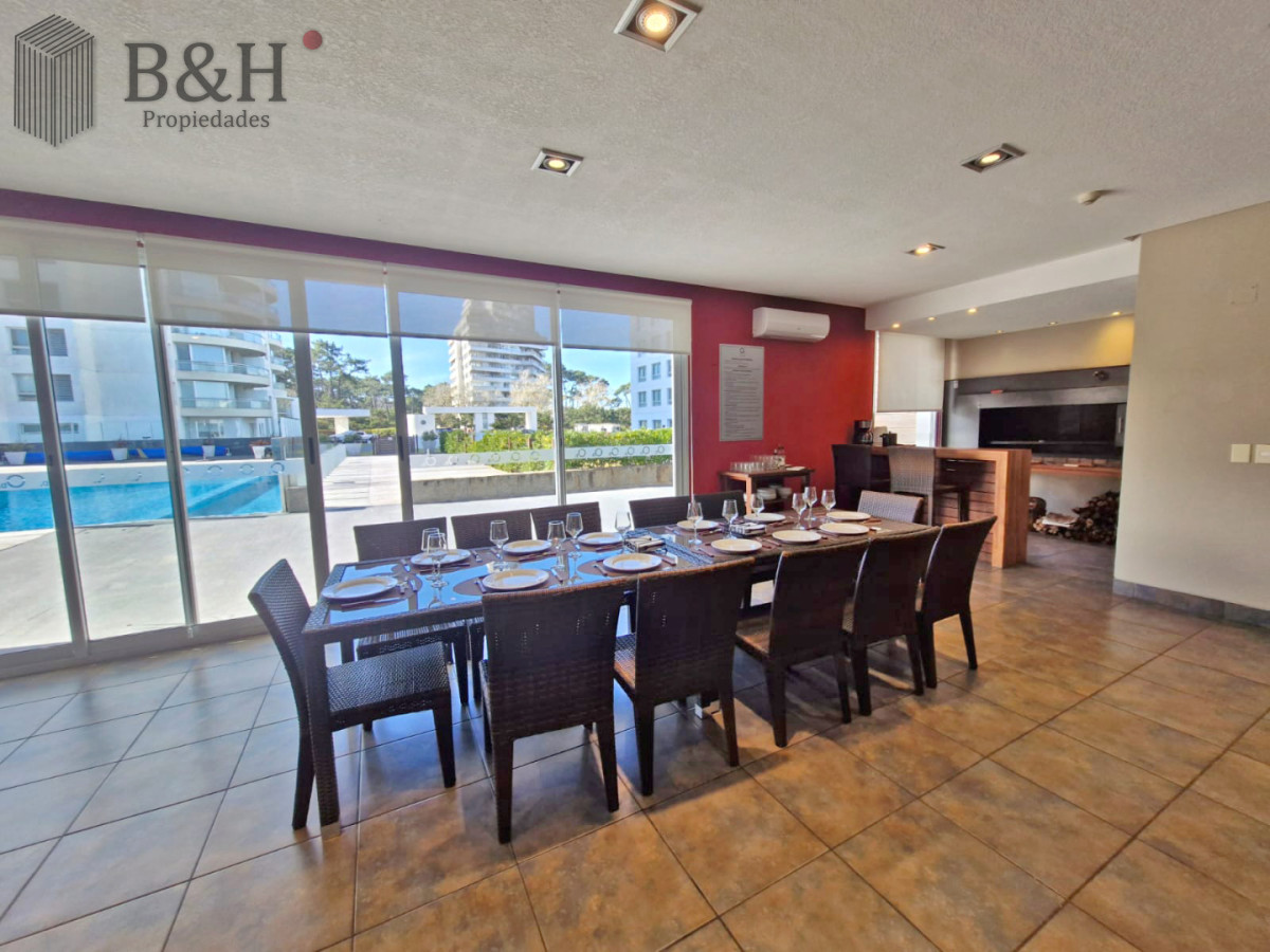 Apartamento ID.6371 - Venta Apartamento en Punta del Este Ocean Drive I en Roosevelt Brava 3 Dormitorios en Suite